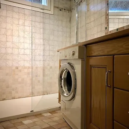 La Petite Chaumiere Sur Le Rivage