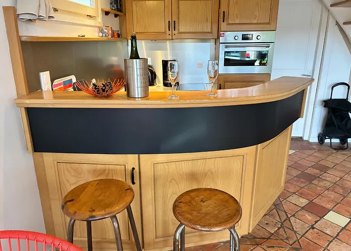 La Petite Chaumiere Sur Le Rivage