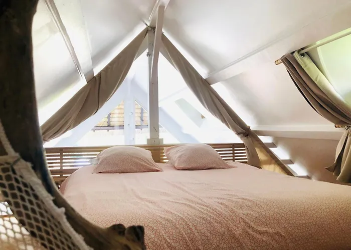 La Petite Chaumiere Sur Le Rivage * أولغات