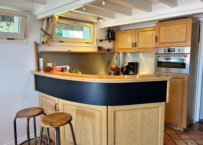 La Petite Chaumiere Sur Le Rivage