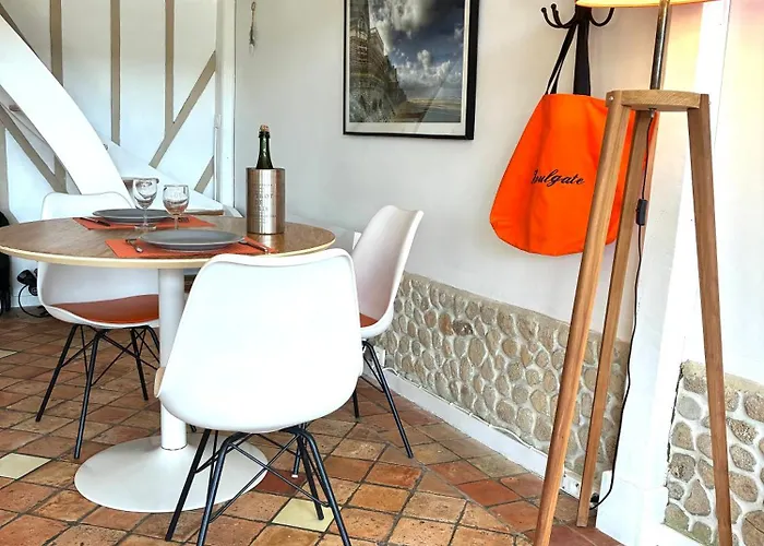 La Petite Chaumiere Sur Le Rivage شقة